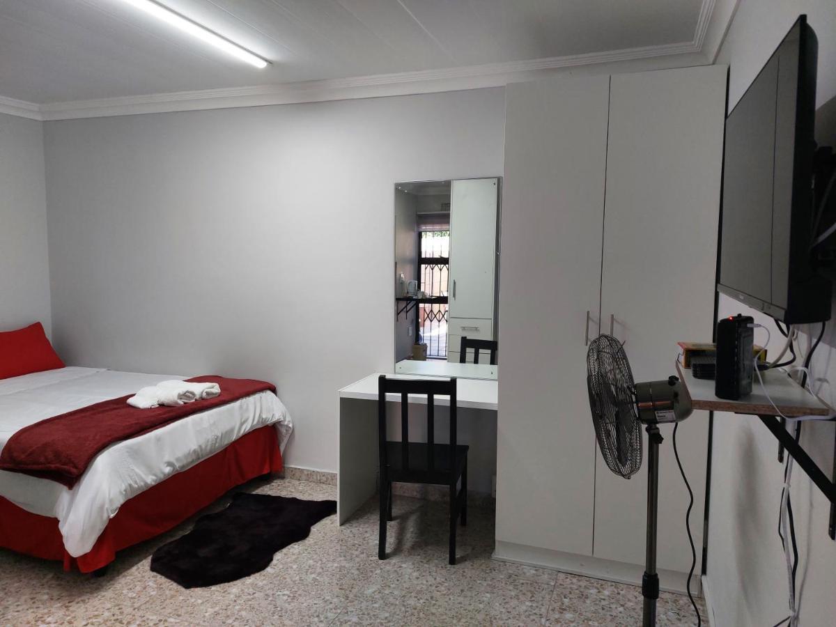 Finca Guest House *